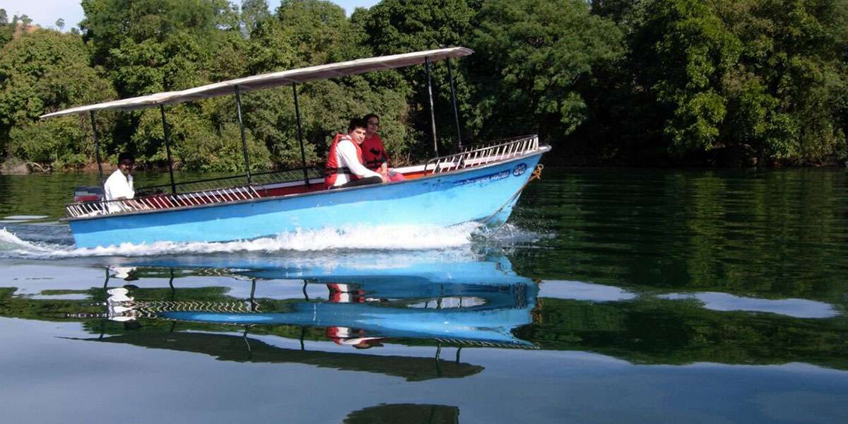 best luxury resorts in tapola